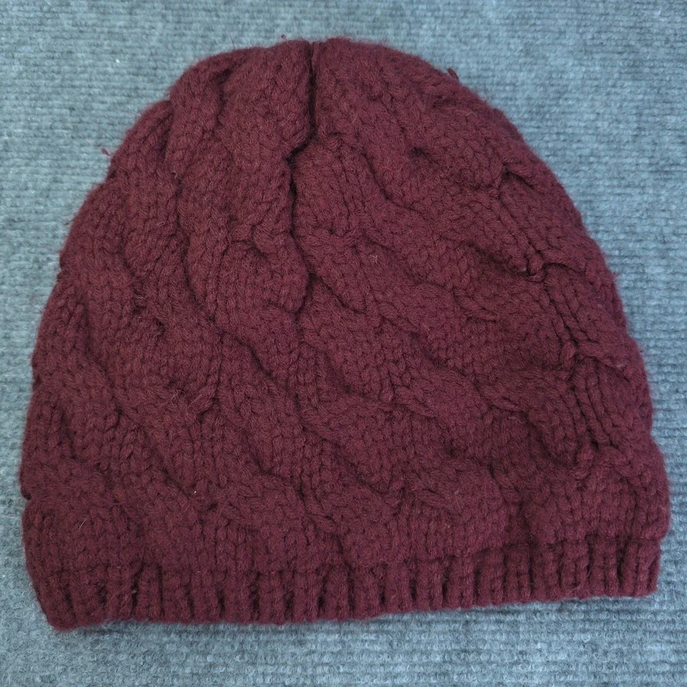 Burton Beanie Womens Burgundy Cable‎ Knit Winter Ski Snowboard Winter Hat